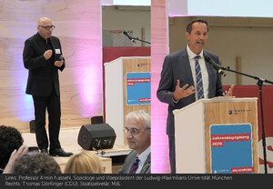 Das Foto zeigt 2 Redner der Jahresbegegnung der Handwerkskammer Ulm 2026: Professor Armin Nassehi, Soziologe und Vizepräsident der Ludwig-Maximilians-Universität München und Thomas Dörflinger, Staatsssekretär, MdL