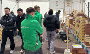 Das Foto zeigt die Halle, in der der Wettbewerb 